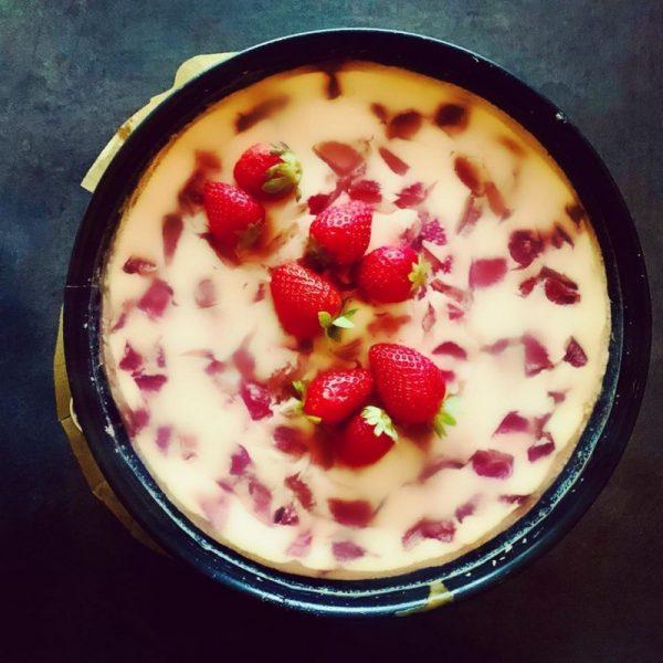 Najbolj IZI cheesecake s Taro