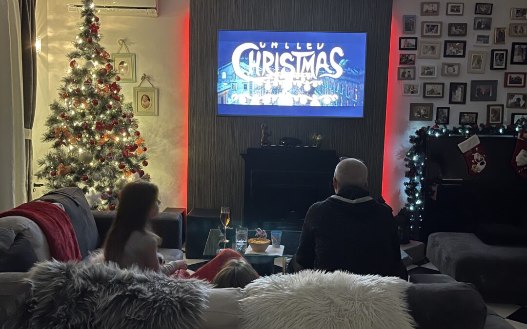 OTROŠKE/DRUŽINSKE BOŽIČNE RISANKE in FILMI